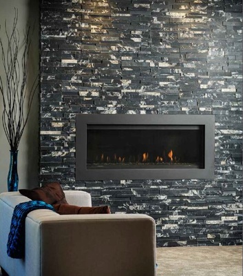 Collection Nero Honed